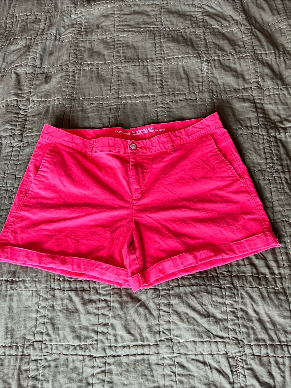 Women’s Gap Shorts-Size 14